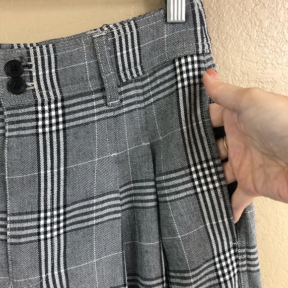 Madewell wide leg pleated high waisted plaid pants. - Picture 7 of 10
